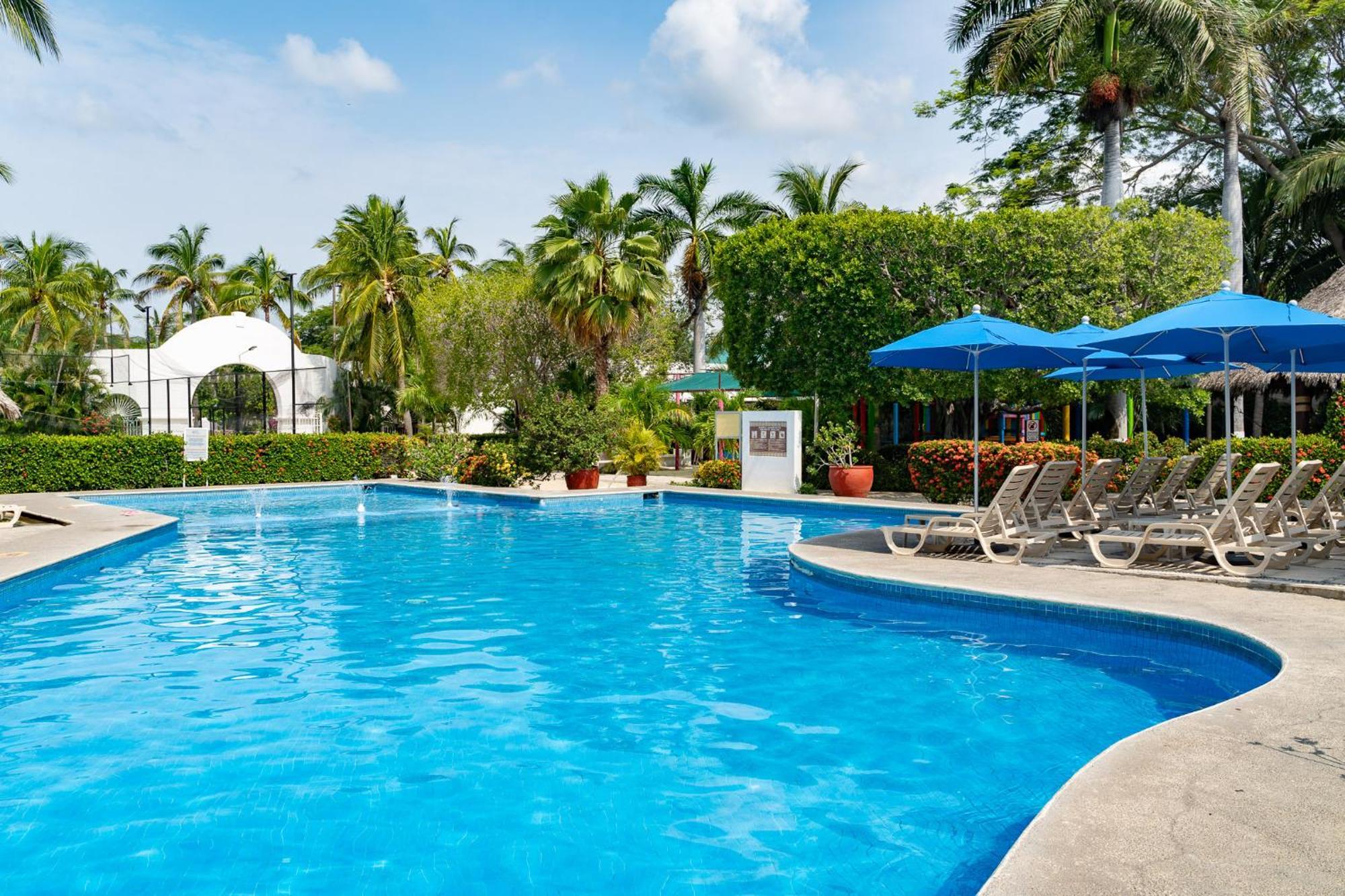 Hotel Castillo Huatulco & Beach Club Santa Cruz Exterior foto